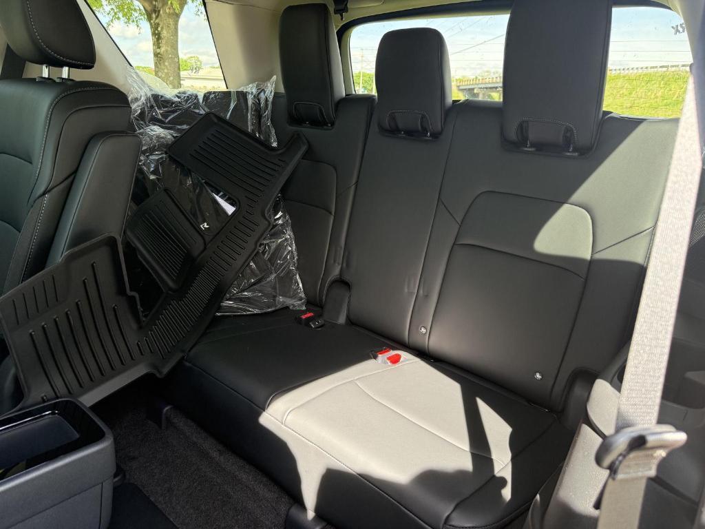 new 2026 Nissan Pathfinder car, priced at $44,542