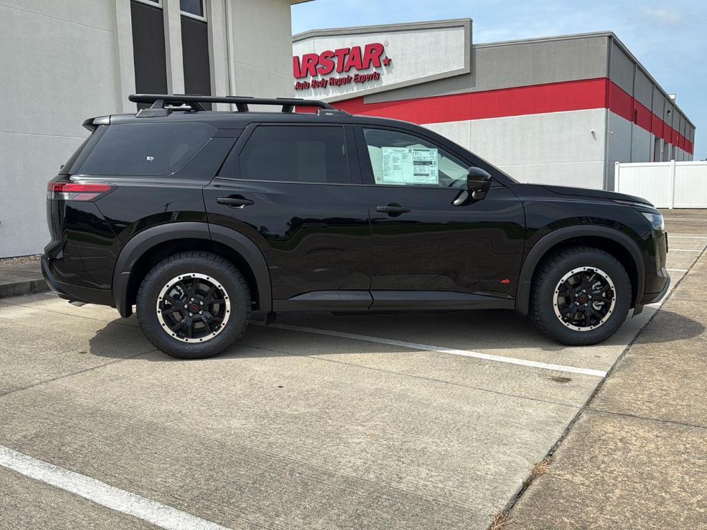 new 2026 Nissan Pathfinder car, priced at $42,926