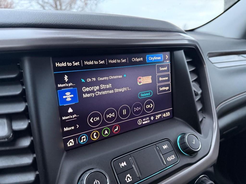 used 2023 GMC Acadia car, priced at $32,274