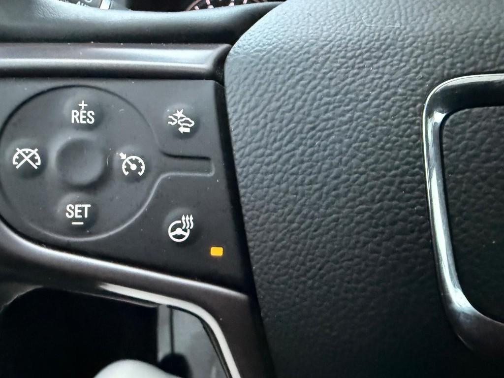 used 2023 GMC Acadia car, priced at $32,274