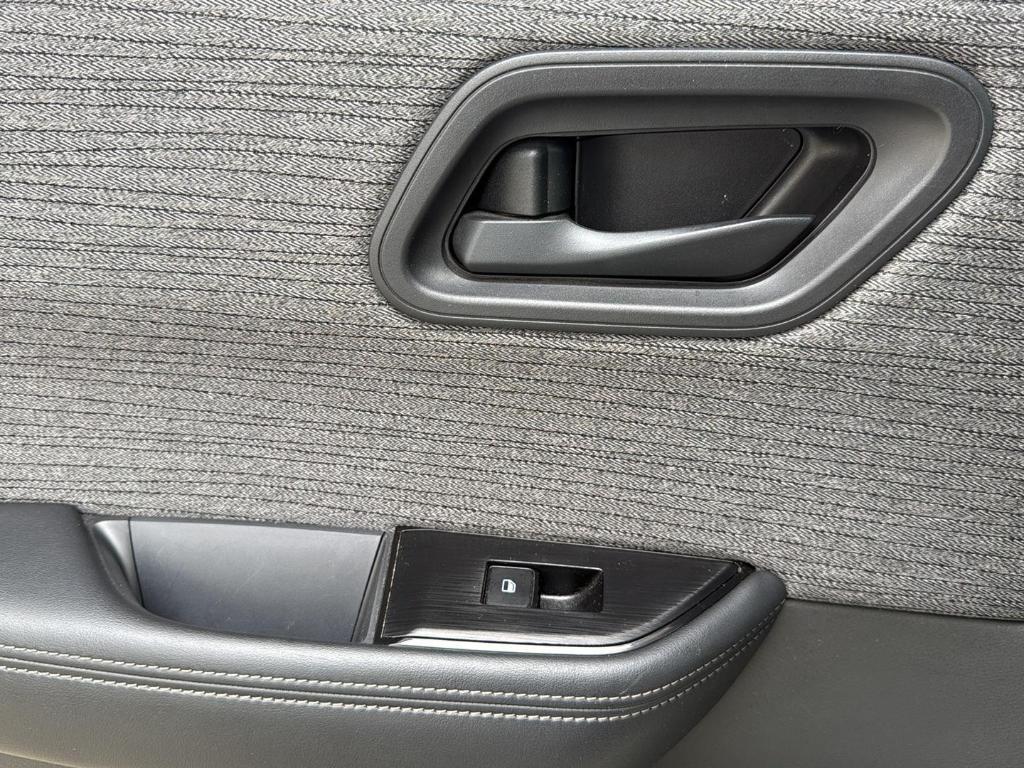 used 2022 Nissan Rogue car, priced at $15,118