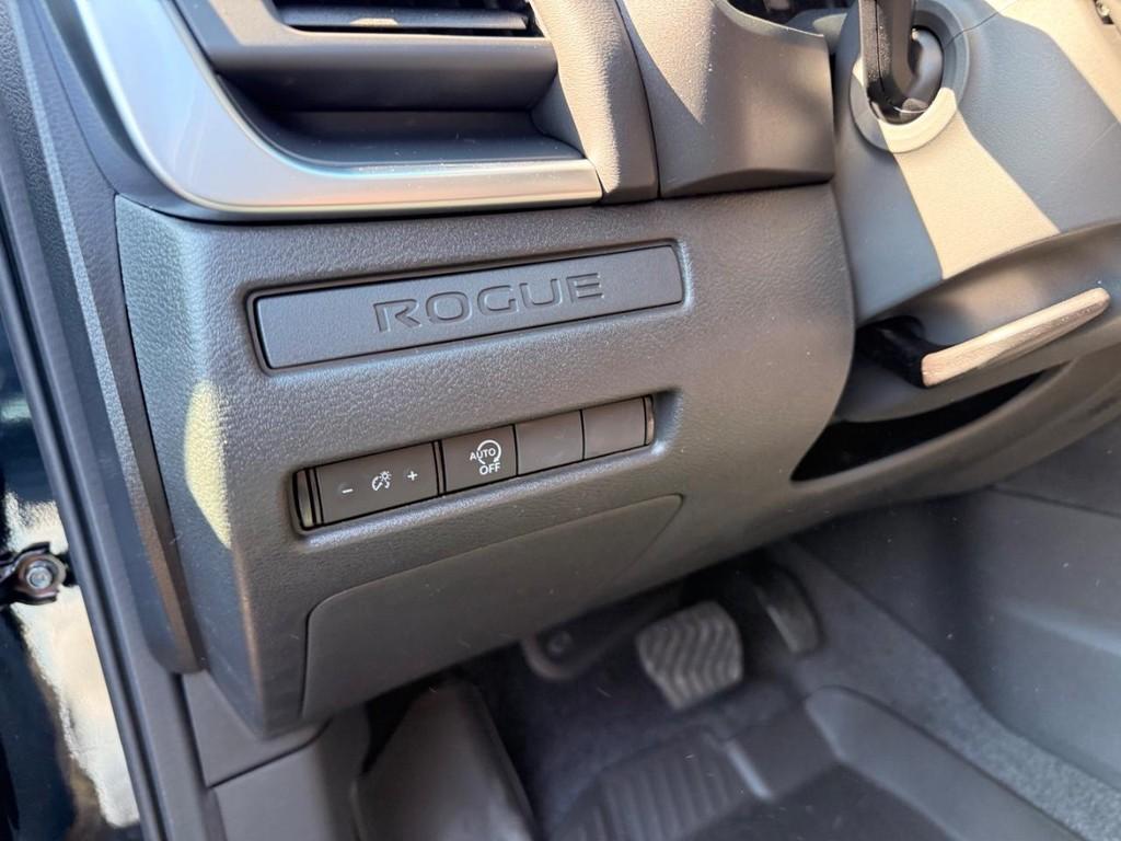 new 2026 Nissan Rogue car, priced at $26,528