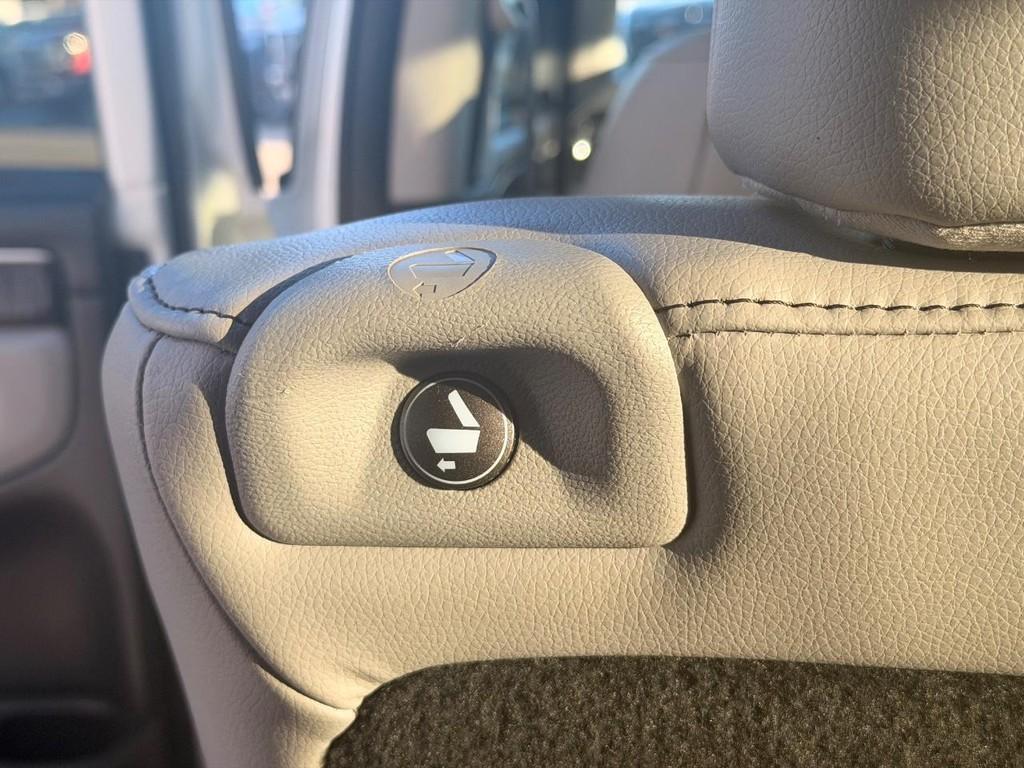 used 2023 Honda Pilot car, priced at $41,688