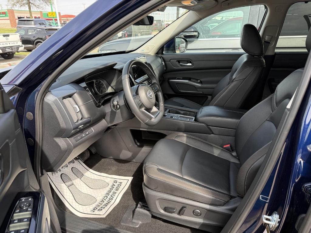 used 2025 Nissan Pathfinder car, priced at $35,210