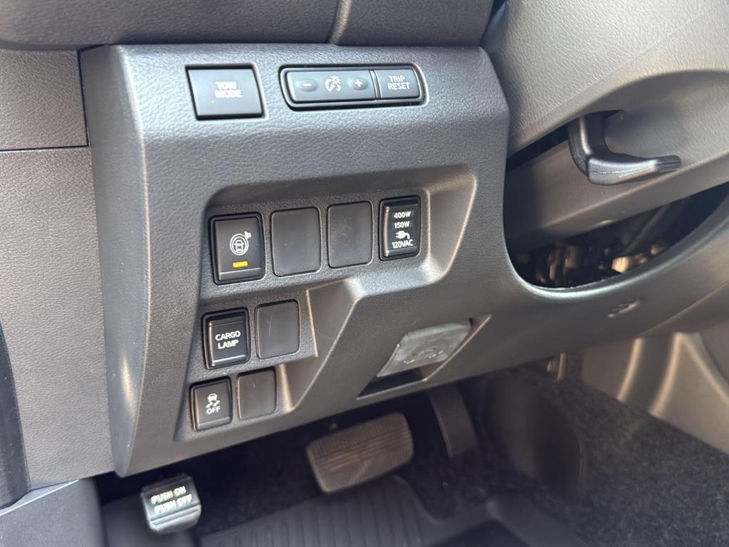 new 2026 Nissan Frontier car, priced at $38,956