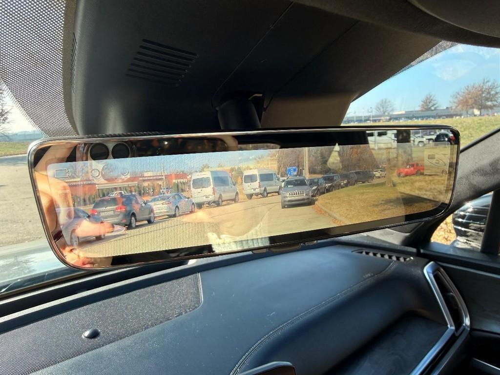 used 2024 Kia Sorento car, priced at $34,728