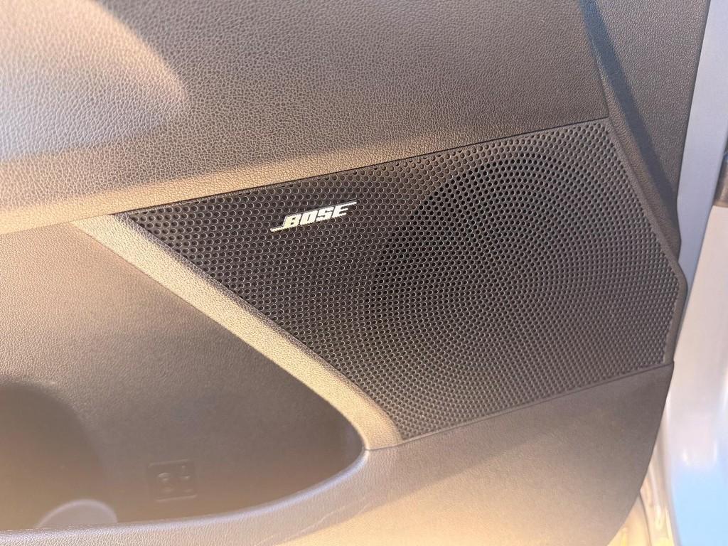 used 2024 Kia Sorento car, priced at $34,728