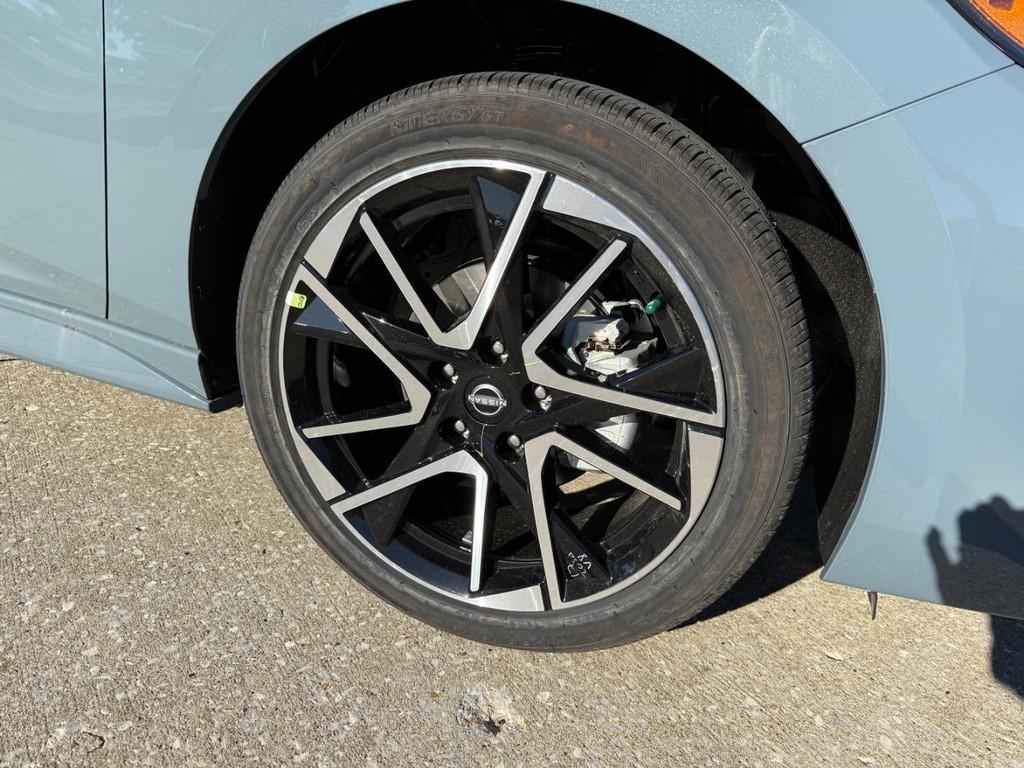 new 2025 Nissan Sentra car, priced at $25,981