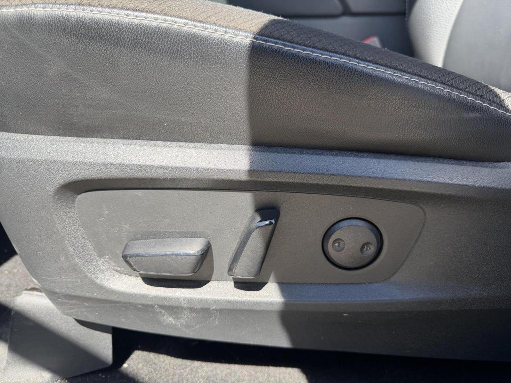 used 2023 Nissan Pathfinder car, priced at $37,151