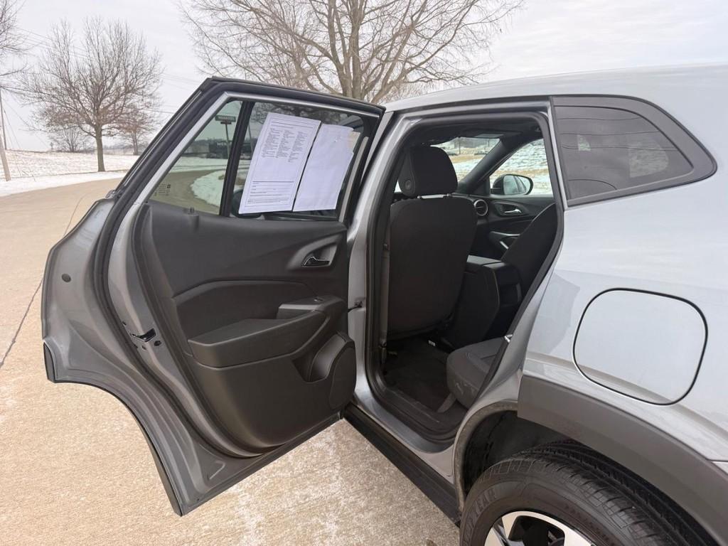 used 2024 Chevrolet Trax car, priced at $22,116