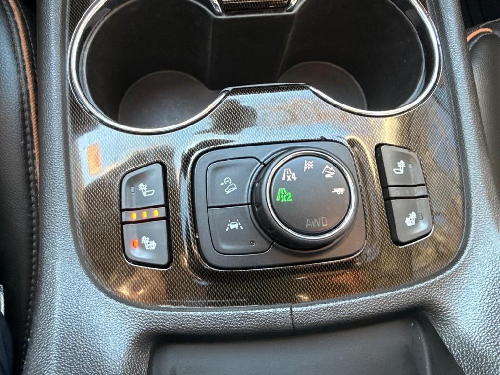 used 2021 GMC Acadia car, priced at $22,145