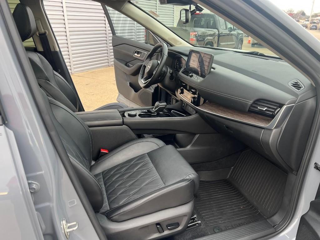 used 2024 Nissan Rogue car, priced at $30,070