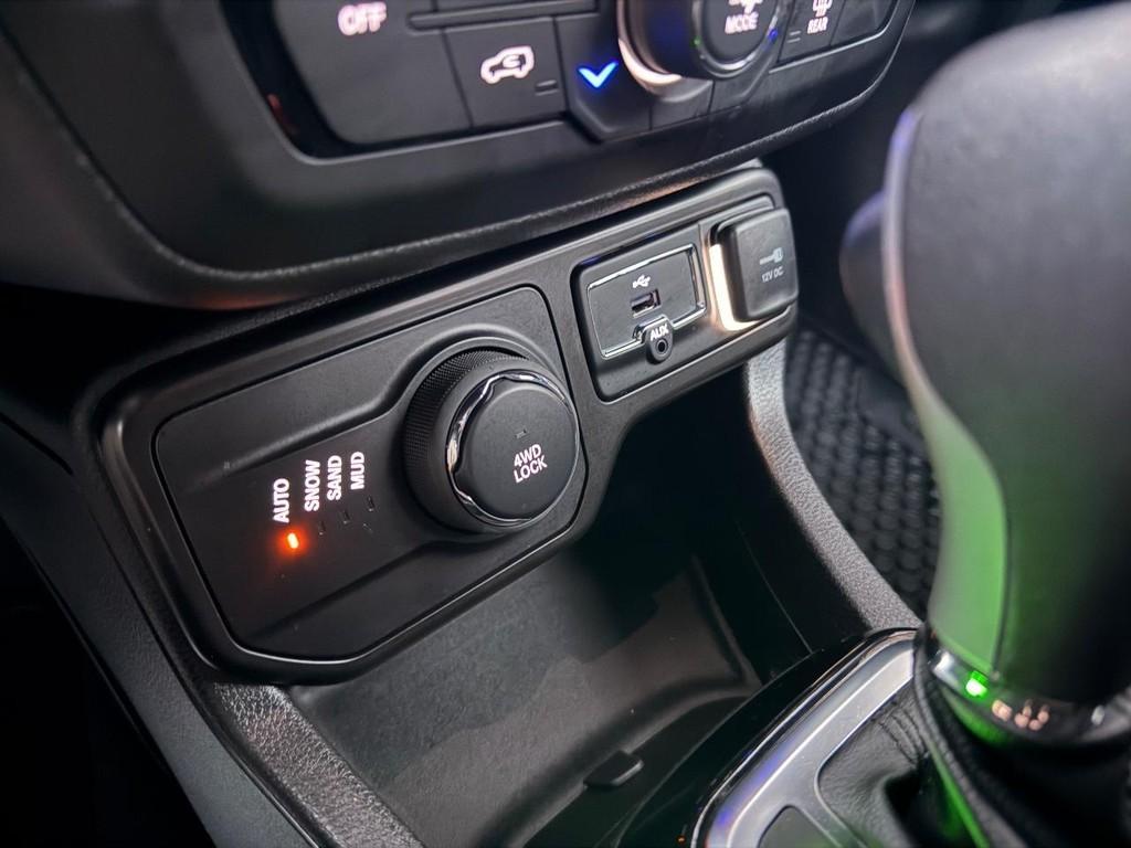 used 2022 Jeep Renegade car, priced at $18,994