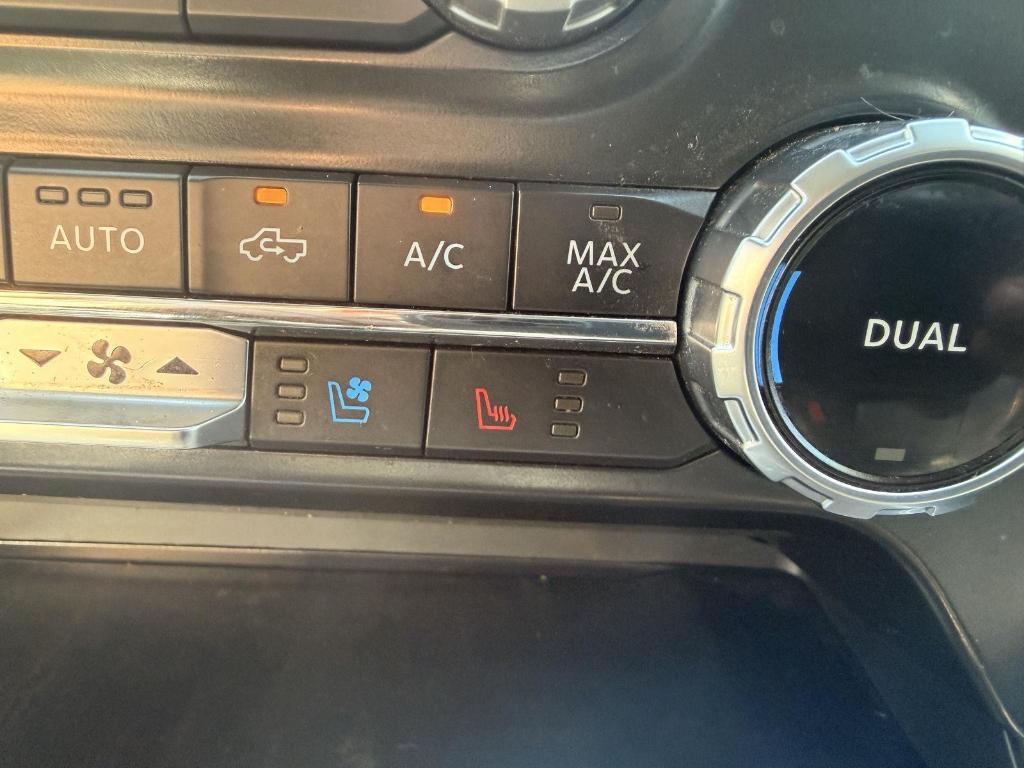used 2022 Ford F-150 car, priced at $39,844