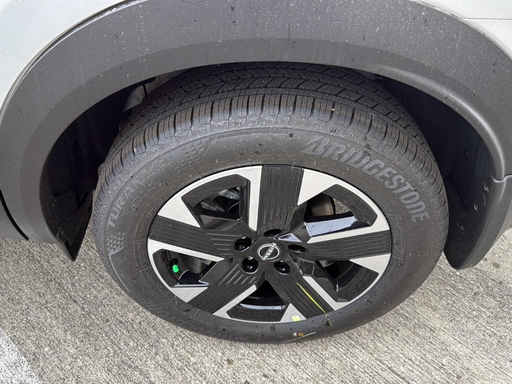 new 2026 Nissan Kicks car, priced at $27,382