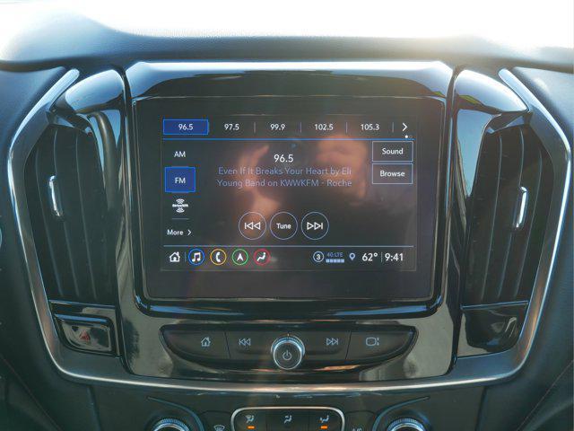 used 2023 Chevrolet Traverse car, priced at $39,995