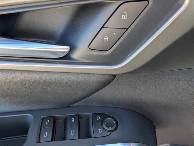 new 2026 Chevrolet Traverse car, priced at $44,515