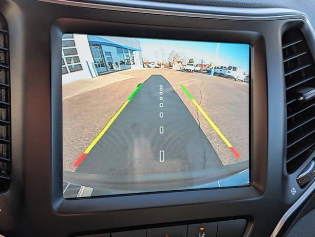 used 2021 Jeep Cherokee car, priced at $19,999