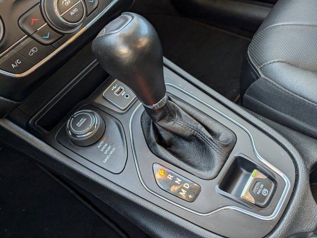 used 2021 Jeep Cherokee car, priced at $19,999