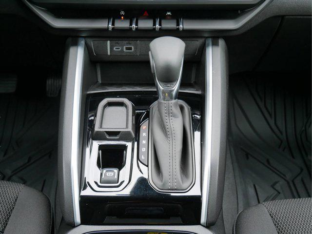 new 2025 Chevrolet Colorado car, priced at $35,470