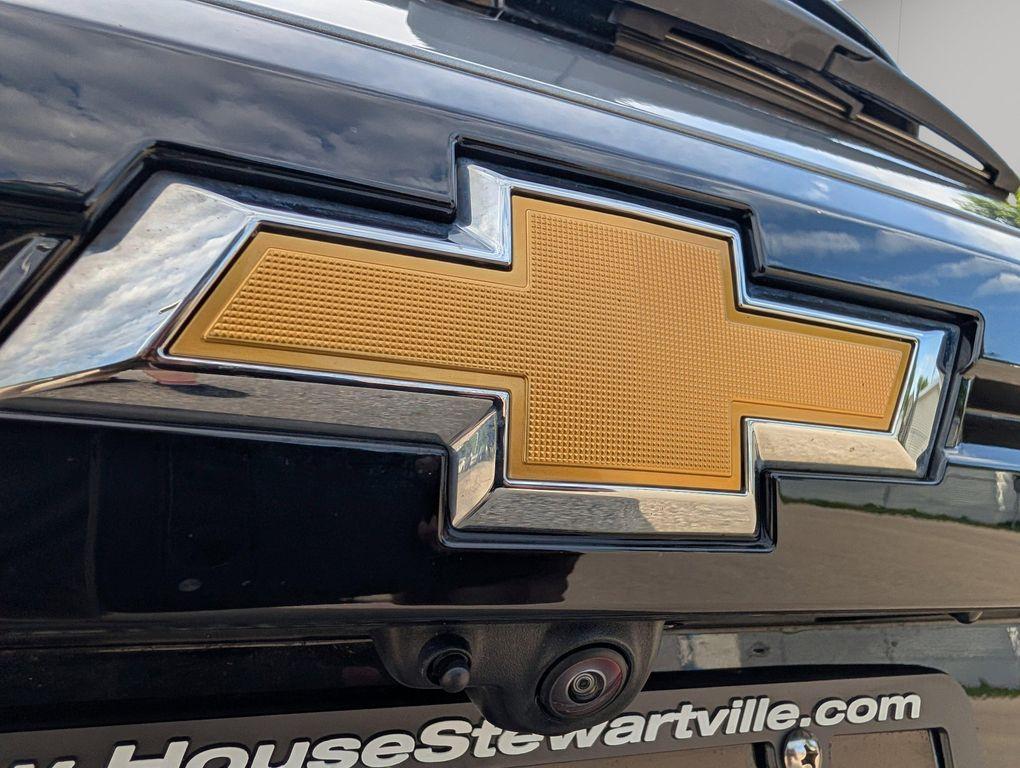 used 2026 Chevrolet Traverse car, priced at $42,949