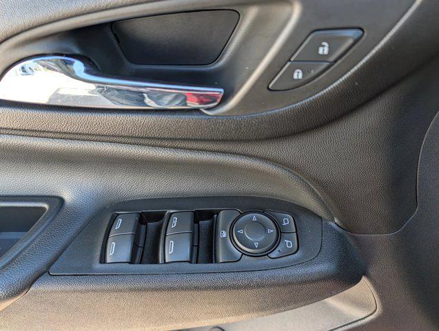 used 2022 Chevrolet Equinox car, priced at $19,999