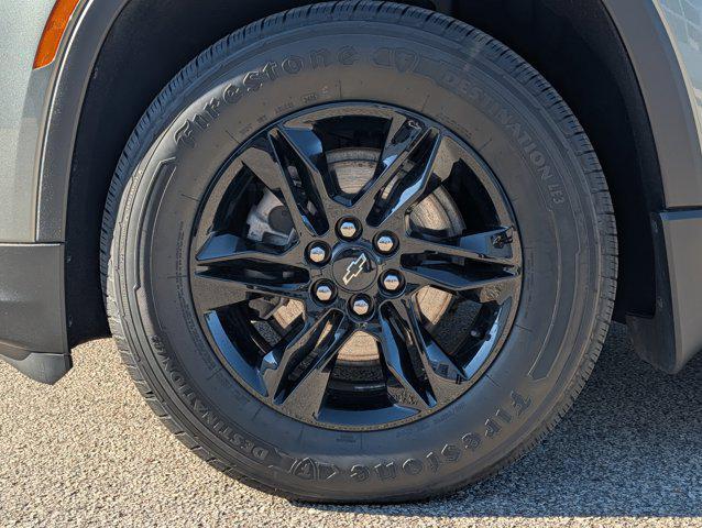 used 2023 Chevrolet Traverse car, priced at $28,999