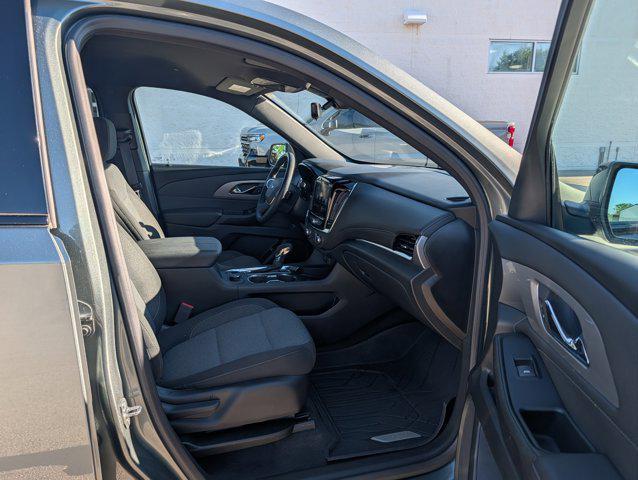 used 2023 Chevrolet Traverse car, priced at $28,999