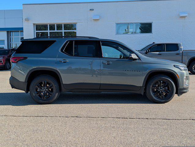 used 2023 Chevrolet Traverse car, priced at $28,999