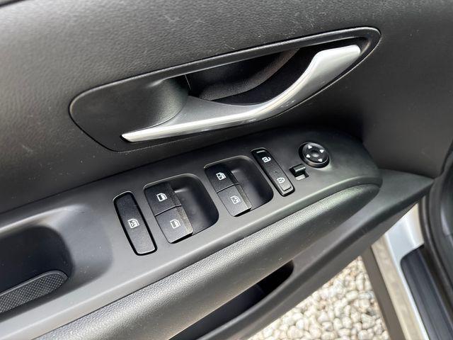 used 2024 Hyundai TUCSON Hybrid car, priced at $24,977