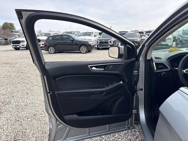 used 2022 Ford Edge car, priced at $25,647