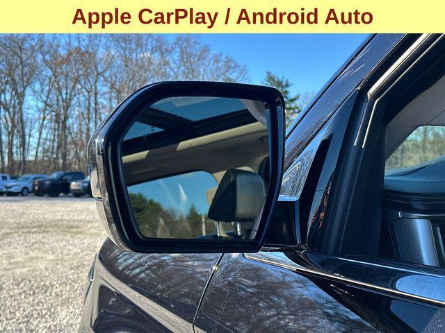used 2024 Ford Expedition car, priced at $52,647
