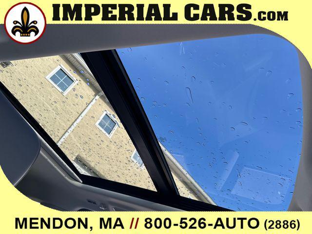 new 2025 Ford Expedition car, priced at $70,166