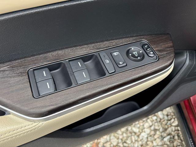 used 2018 Honda Clarity Plug-In Hybrid car, priced at $14,977