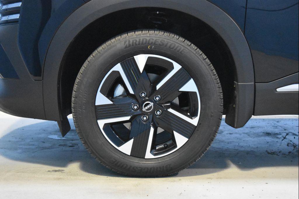 new 2026 Nissan Kicks car, priced at $26,690