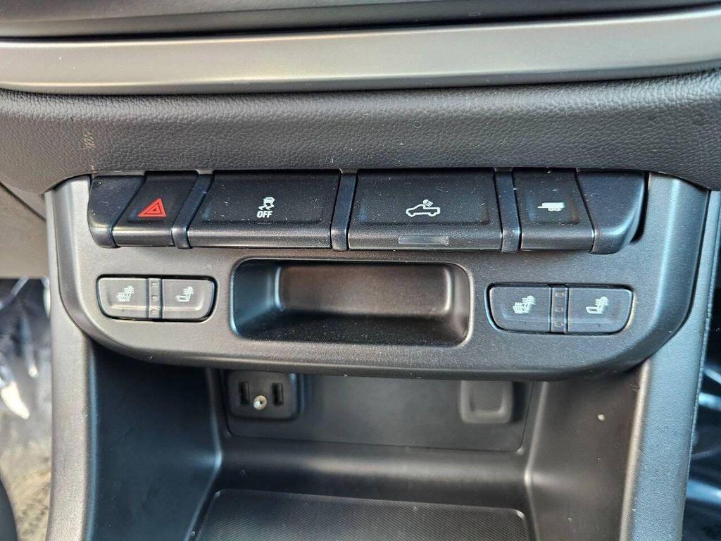 used 2022 Chevrolet Colorado car, priced at $24,999