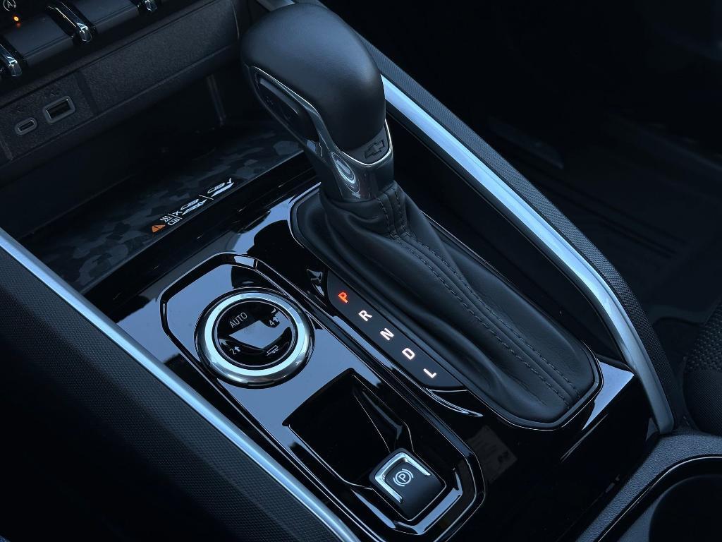 used 2024 Chevrolet Colorado car, priced at $31,997