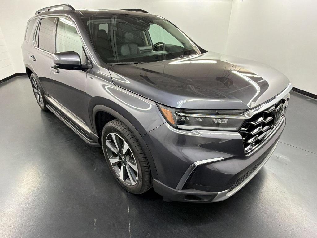 used 2023 Honda Pilot car, priced at $38,097
