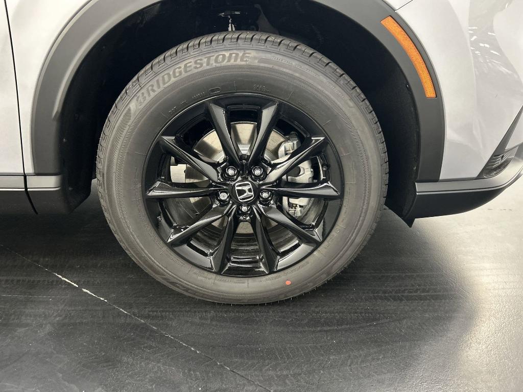 new 2026 Honda CR-V Hybrid car, priced at $39,892