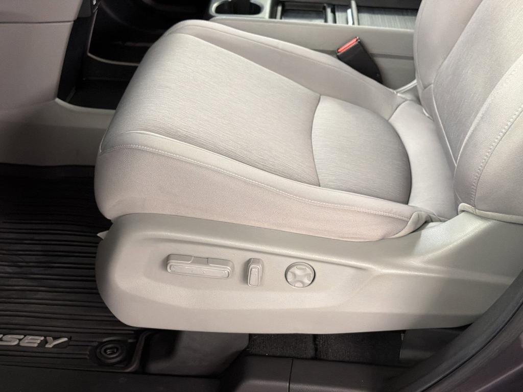used 2024 Honda Odyssey car, priced at $33,597