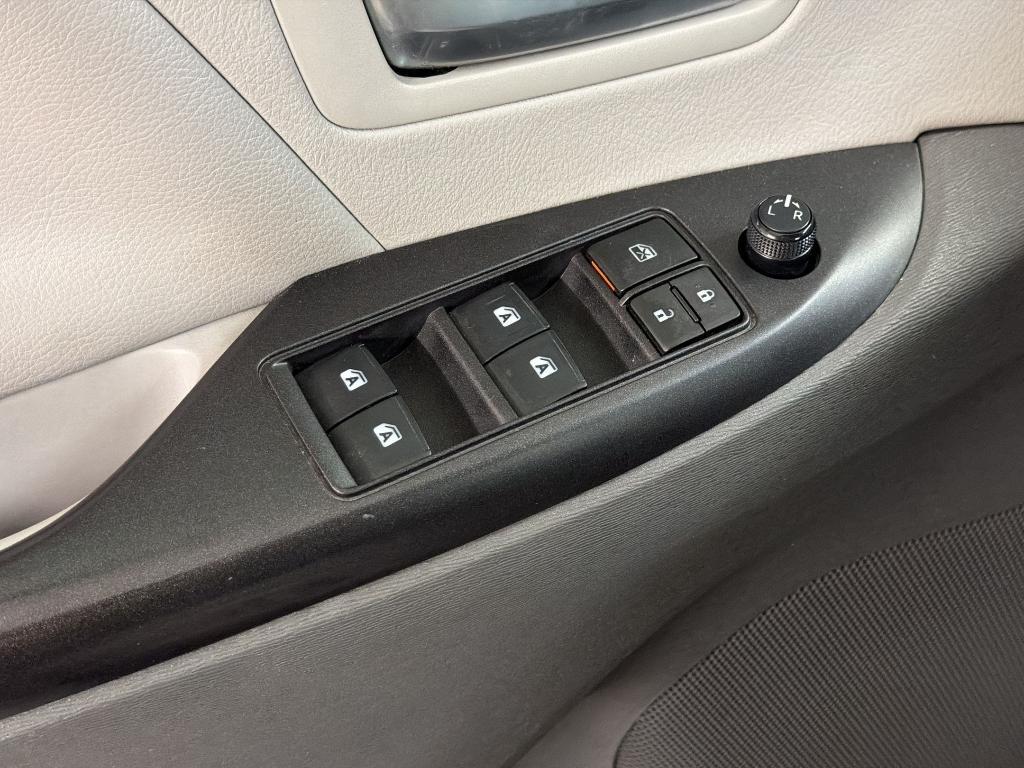 used 2020 Toyota Sienna car, priced at $22,098