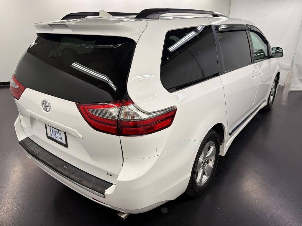 used 2020 Toyota Sienna car, priced at $22,098