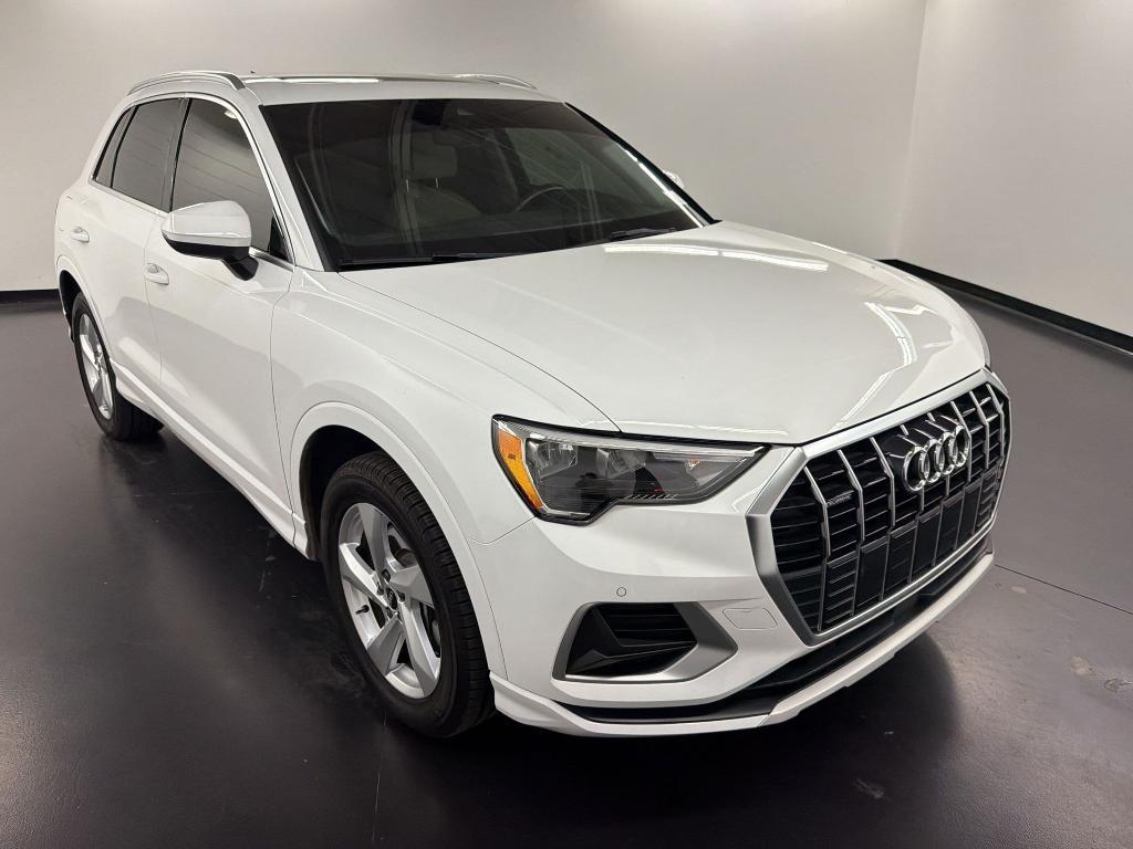 used 2022 Audi Q3 car, priced at $22,097