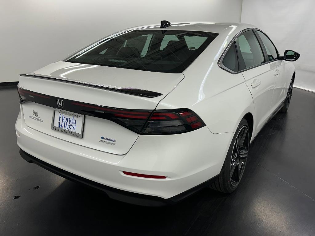new 2025 Honda Accord Hybrid car, priced at $34,021