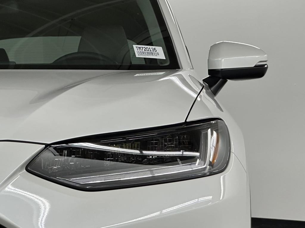 new 2026 Honda HR-V car, priced at $28,686