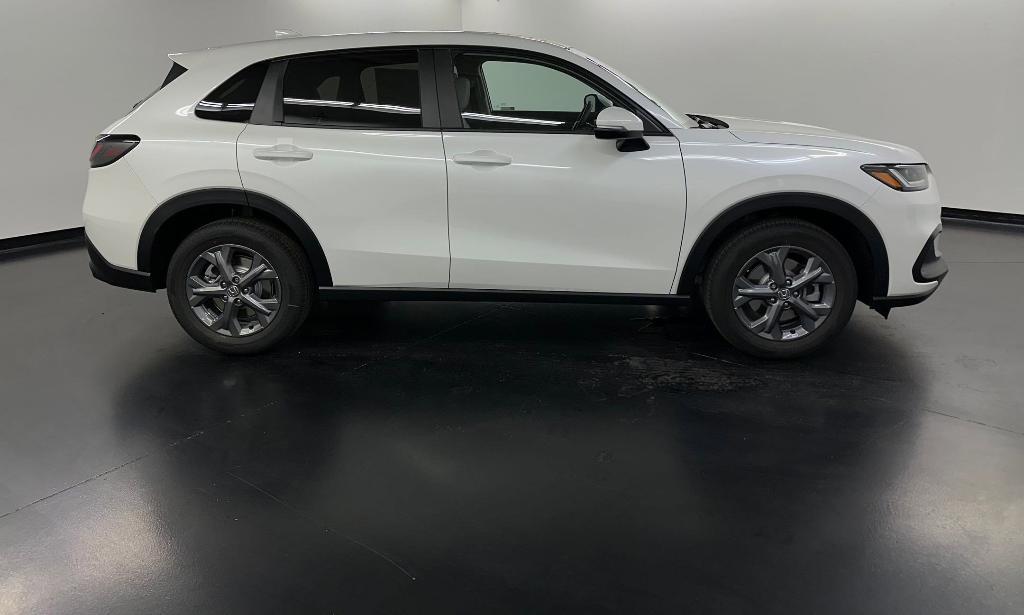 new 2026 Honda HR-V car, priced at $28,686