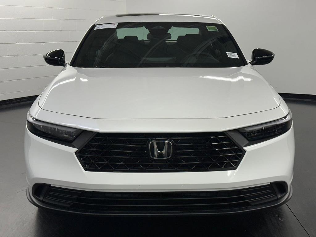 new 2025 Honda Accord Hybrid car, priced at $34,021