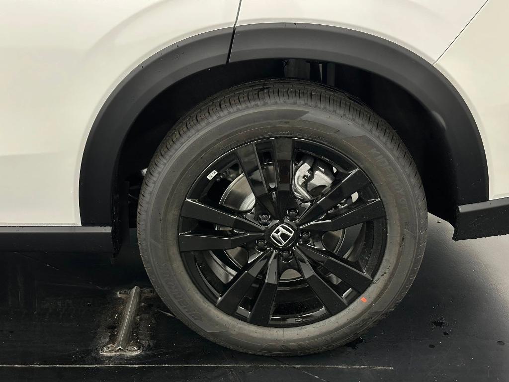 new 2026 Honda HR-V car, priced at $30,279