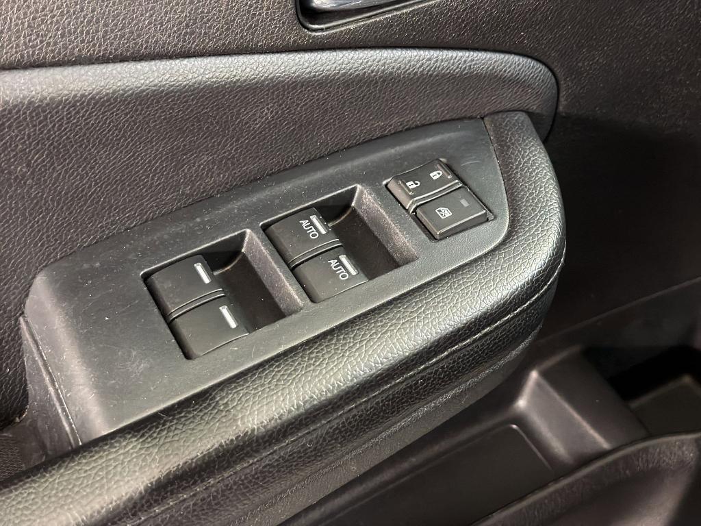used 2021 Honda Pilot car, priced at $25,097