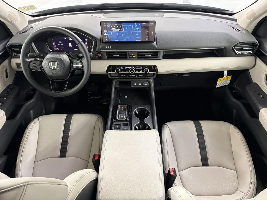 new 2026 Honda Pilot car, priced at $46,044